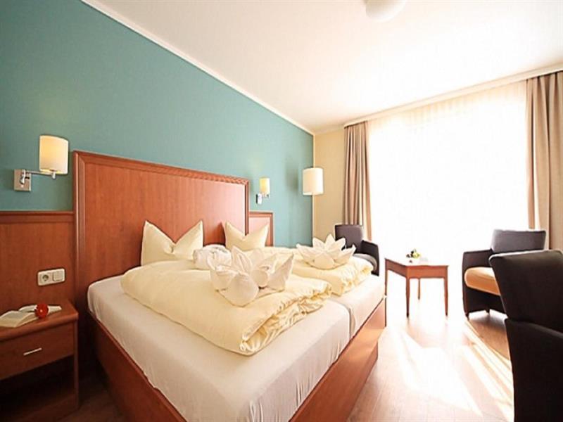 R&R Strandhotel Baabe Buitenkant foto