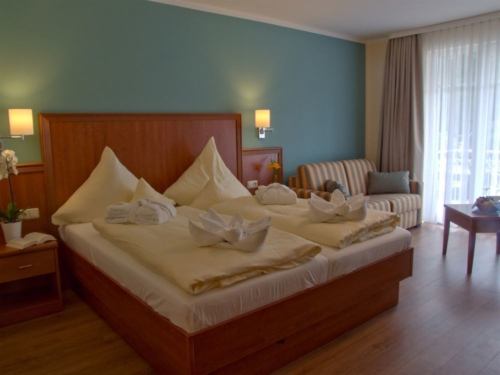 R&R Strandhotel Baabe Buitenkant foto